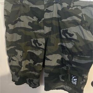GUC Ecko Unltd Green Camo Cargo Shorts
